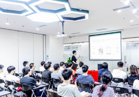 广东省中鹏职业培训学校有限公司